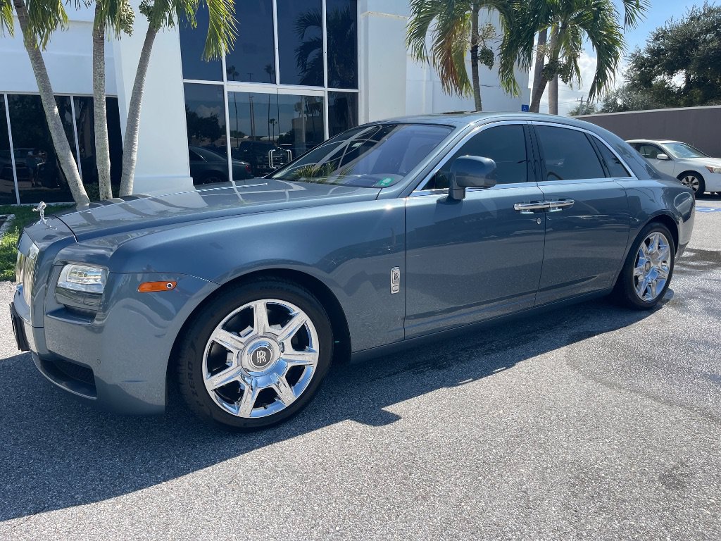 Used 2011 Rolls-Royce Ghost RWD image 40
