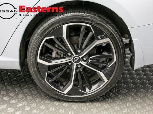 Used 2023 Nissan Altima 2.5 SR AWD/4WD image 8