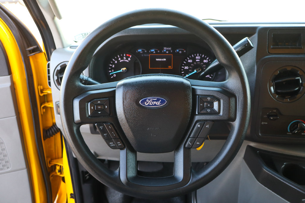 Used 2022 Ford E-350 and Econoline 350 Super Duty RWD image 22