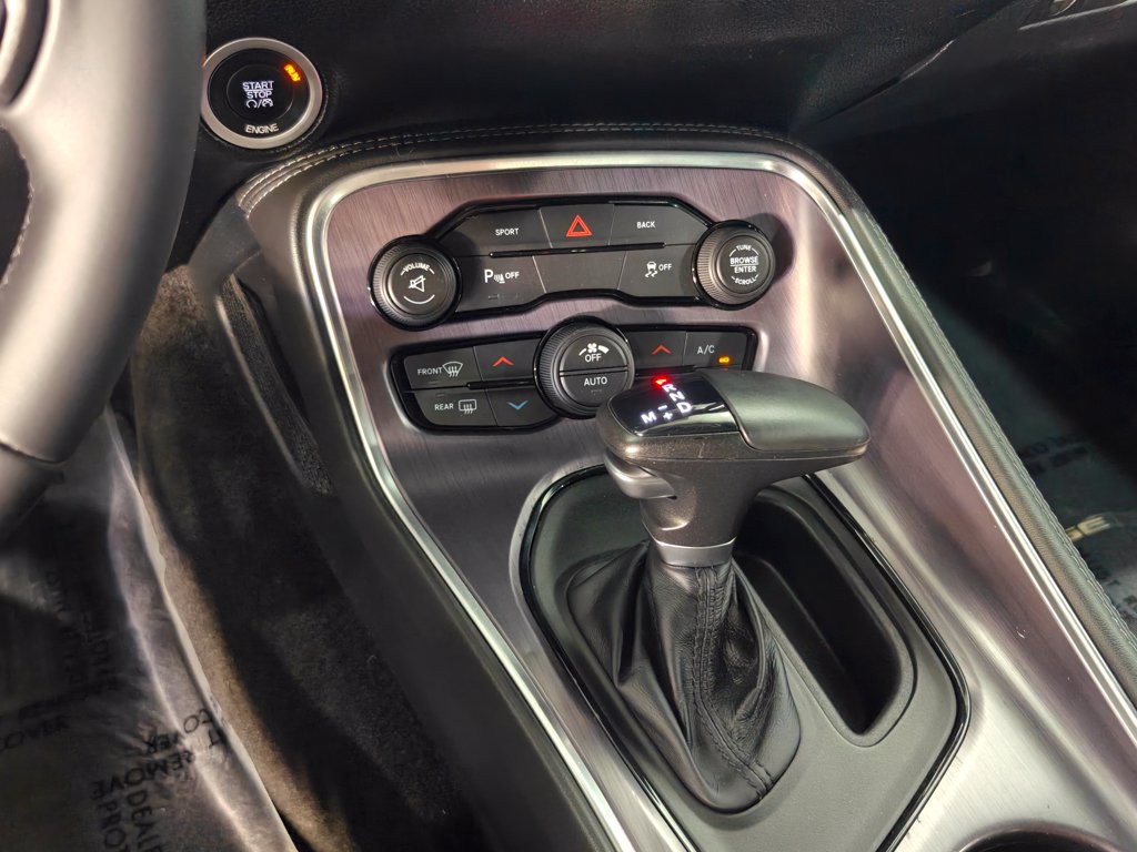 Used 2015 Dodge Challenger SXT w/ Super Sport Group (SS/T) RWD image 7