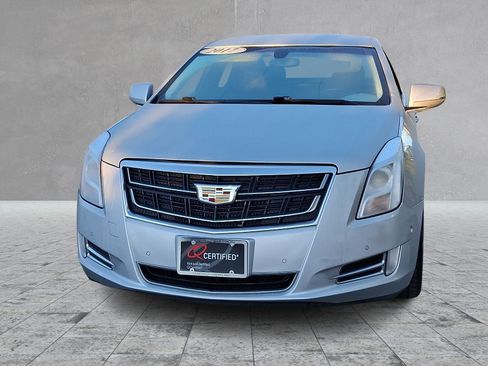 Used 2017 Cadillac XTS Luxury image 4