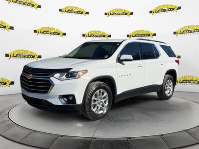 Used 2021 Chevrolet Traverse LT
