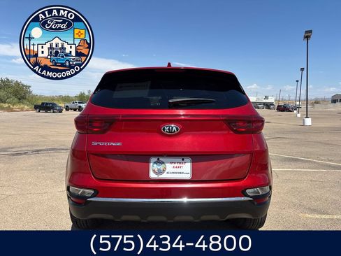 Used 2022 Kia Sportage LX FWD image 4