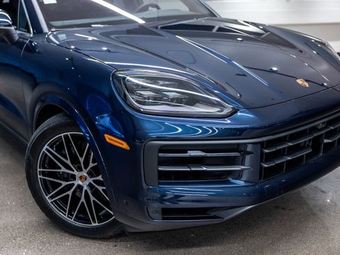 New 2026 Porsche Cayenne image 16