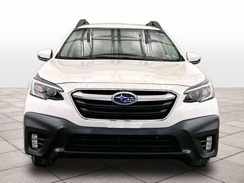 Used 2022 Subaru Outback Premium w/ Popular Package #1 AWD/4WD image 3
