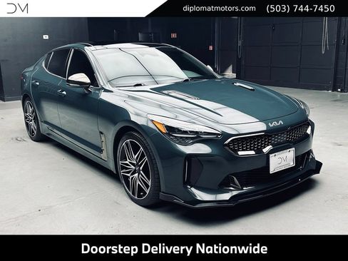 Used 2022 Kia Stinger GT1 AWD/4WD image 9