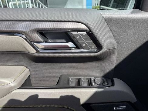 New 2026 Chevrolet Silverado 1500 ZR2 image 14
