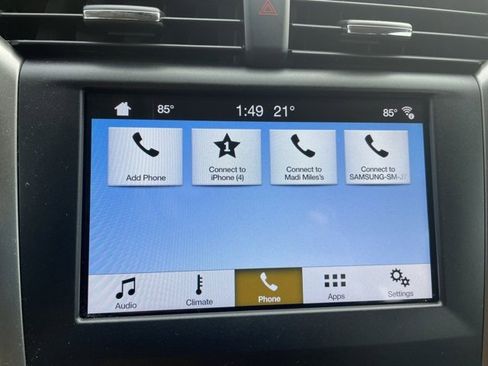 Used 2017 Ford Fusion SE w/ Fusion SE Technology Package image 35