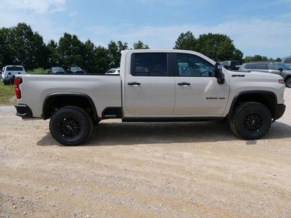 New 2026 Chevrolet Silverado 2500 ZR2 w/ LPO, Dark Essentials Package