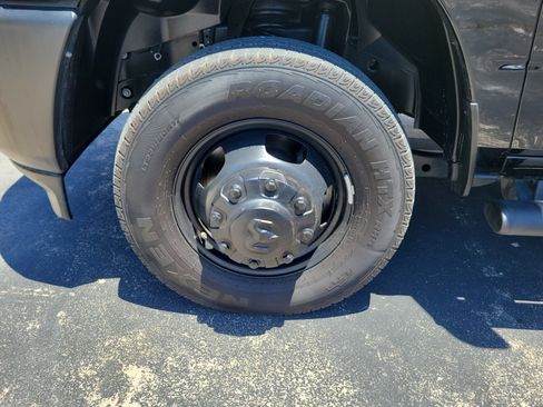 Used 2025 RAM 3500 Tradesman AWD/4WD image 4