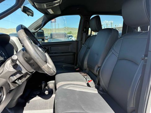 Used 2023 RAM 2500 Tradesman AWD/4WD image 13
