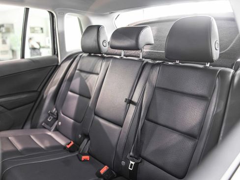 Used 2017 Volkswagen Tiguan S AWD/4WD image 30