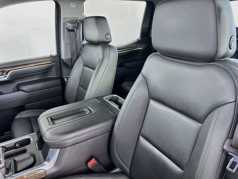 Used 2022 GMC Sierra 1500 Elevation w/ Elevation Premium Package AWD/4WD image 28