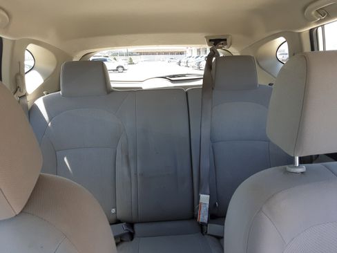 Used 2012 Nissan Rogue S image 19