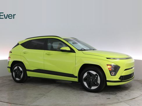 Used 2024 Hyundai Kona SEL image 14