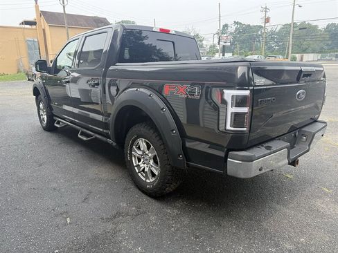 Used 2015 Ford F150 Lariat w/ Equipment Group 502A Luxury AWD/4WD image 5