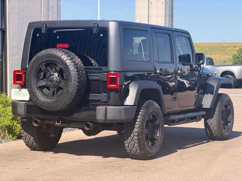 Used 2014 Jeep Wrangler Unlimited Sport w/ Quick Order Package 24S AWD/4WD image 5