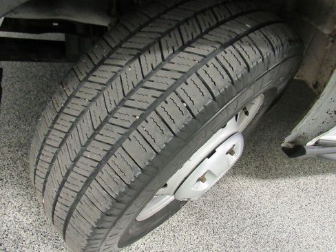 Used 2020 Ford Transit 250 Medium Roof AWD w/ Load Area Protection Package image 25