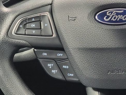 Used 2018 Ford Escape SE w/ SE Sync 3 Package AWD/4WD image 26