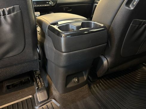 Used 2021 Kia Telluride EX w/ EX Premium Package AWD/4WD image 21