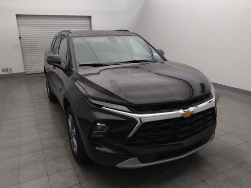 Used 2024 Chevrolet Blazer LT w/ Convenience Package FWD image 14