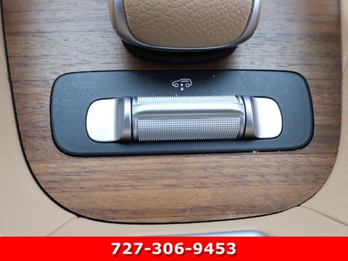 Certified 2024 Mercedes-Benz GLS 580 4MATIC image 33