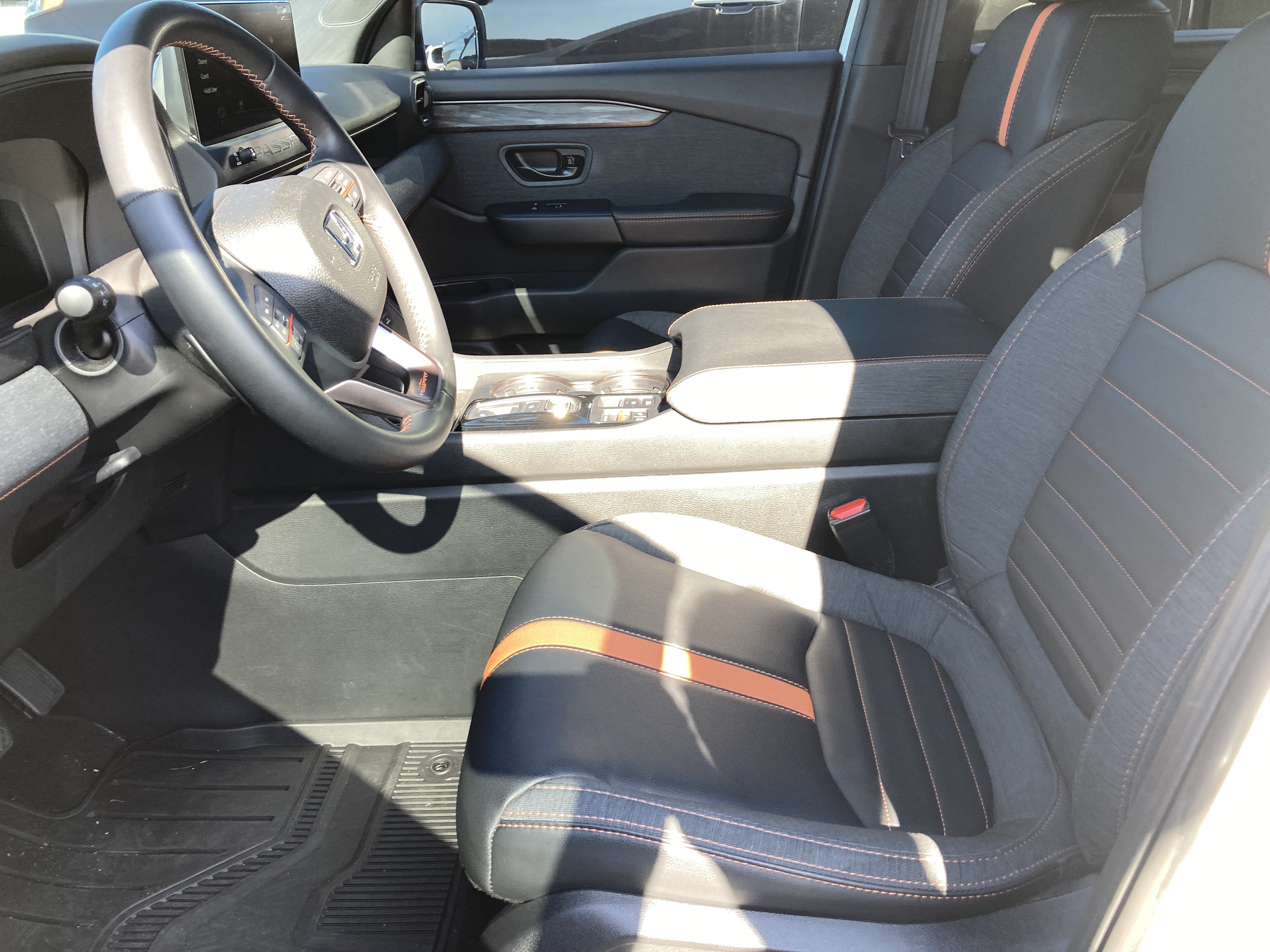 Used 2026 Honda Passport TrailSport image 3