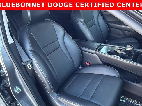 Used 2023 Nissan Rogue SL w/ SL Premium Package image 31