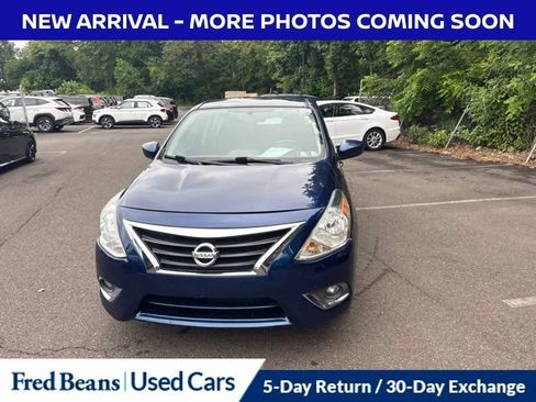 Used 2019 Nissan Versa SV w/ SV Special Edition Package FWD image 2