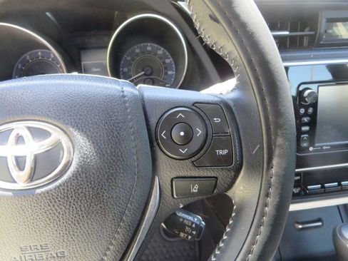 Used 2017 Toyota Corolla iM FWD image 15