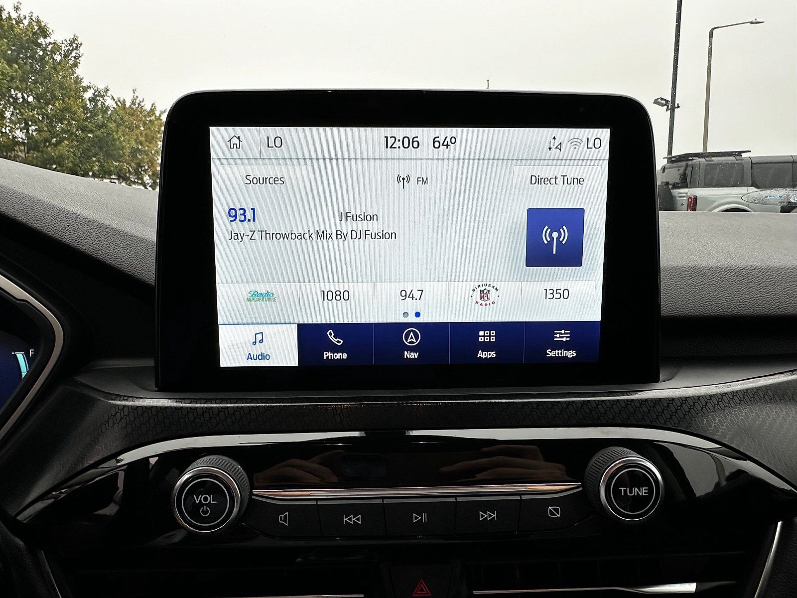 Used 2022 Ford Escape SEL w/ SEL Stealth AWD Package image 16