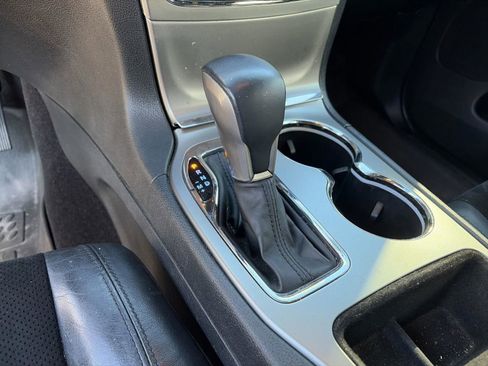 Used 2018 Jeep Grand Cherokee Altitude image 15