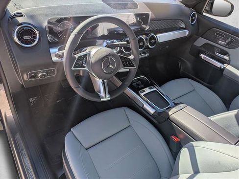 Certified 2026 Mercedes-Benz GLB 250 image 3