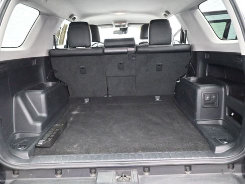 Used 2023 Toyota 4Runner SR5 Premium AWD/4WD image 10