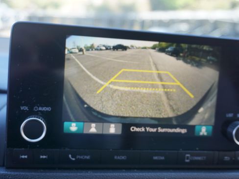 Used 2023 Honda CR-V EX image 14