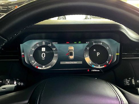 Used 2022 Land Rover Range Rover SE image 47