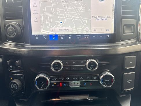 Used 2023 Ford F250 Lariat w/ Lariat Ultimate Package image 10