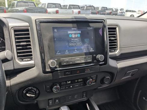 Used 2024 Nissan Frontier SL AWD/4WD image 22