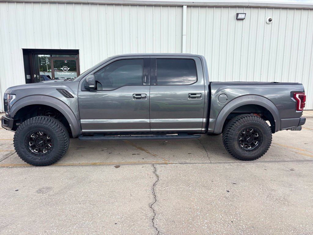Used 2019 Ford F150 Raptor w/ Equipment Group 802A Luxury AWD/4WD image 2
