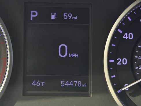 Used 2020 Hyundai Elantra SEL w/ Cargo Package (C1) image 16