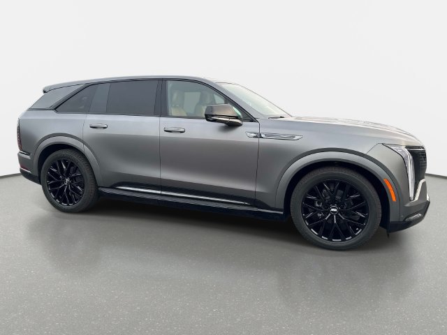 New 2026 Cadillac Escalade IQ Sport 2 w/ LPO, ONYX Package AWD/4WD image 8