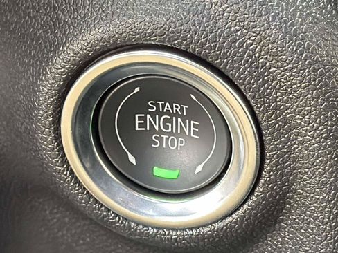 Used 2025 GMC Sierra 2500 Pro AWD/4WD image 19