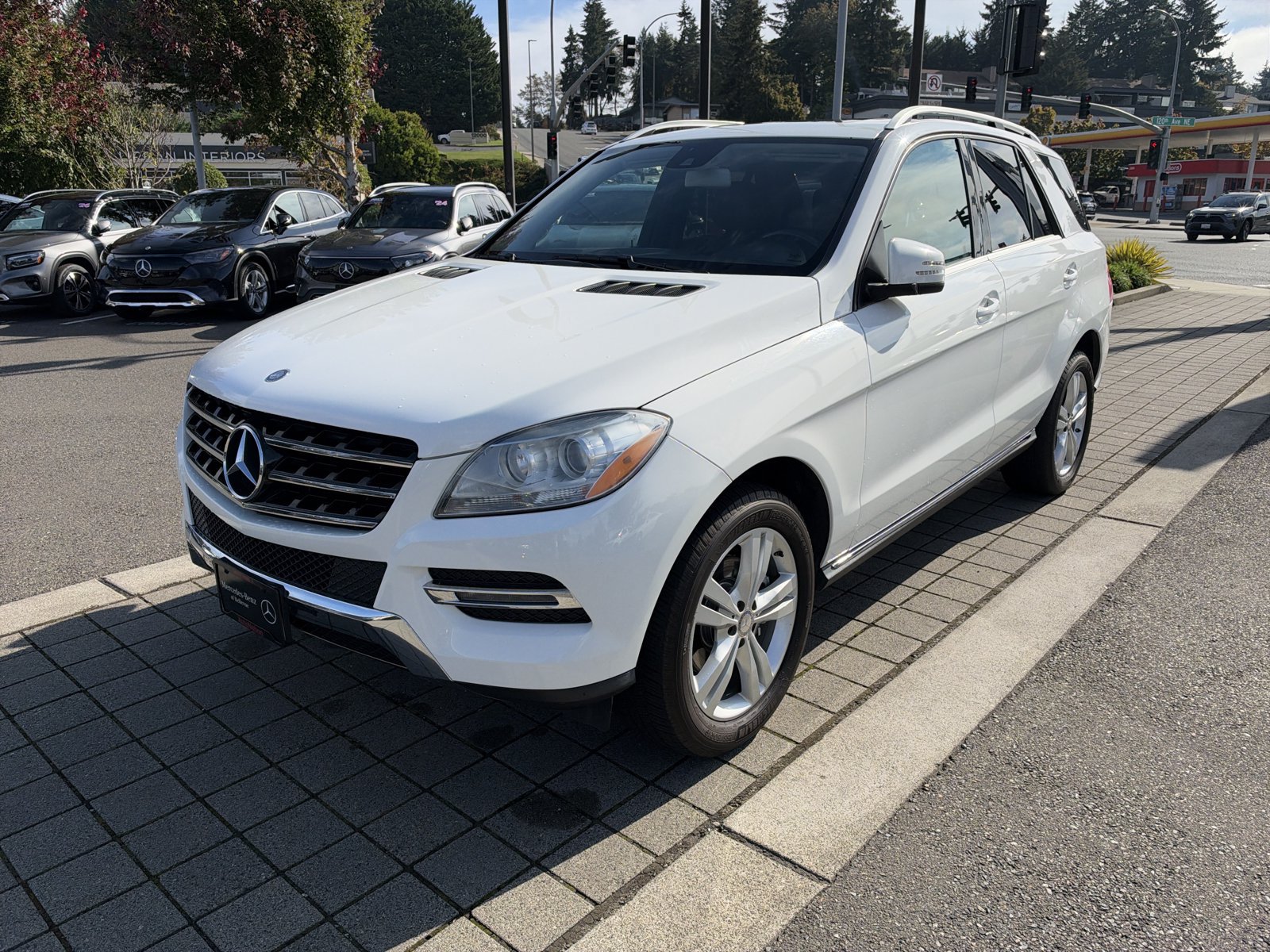 Used 2015 Mercedes-Benz ML 350 4MATIC image 1