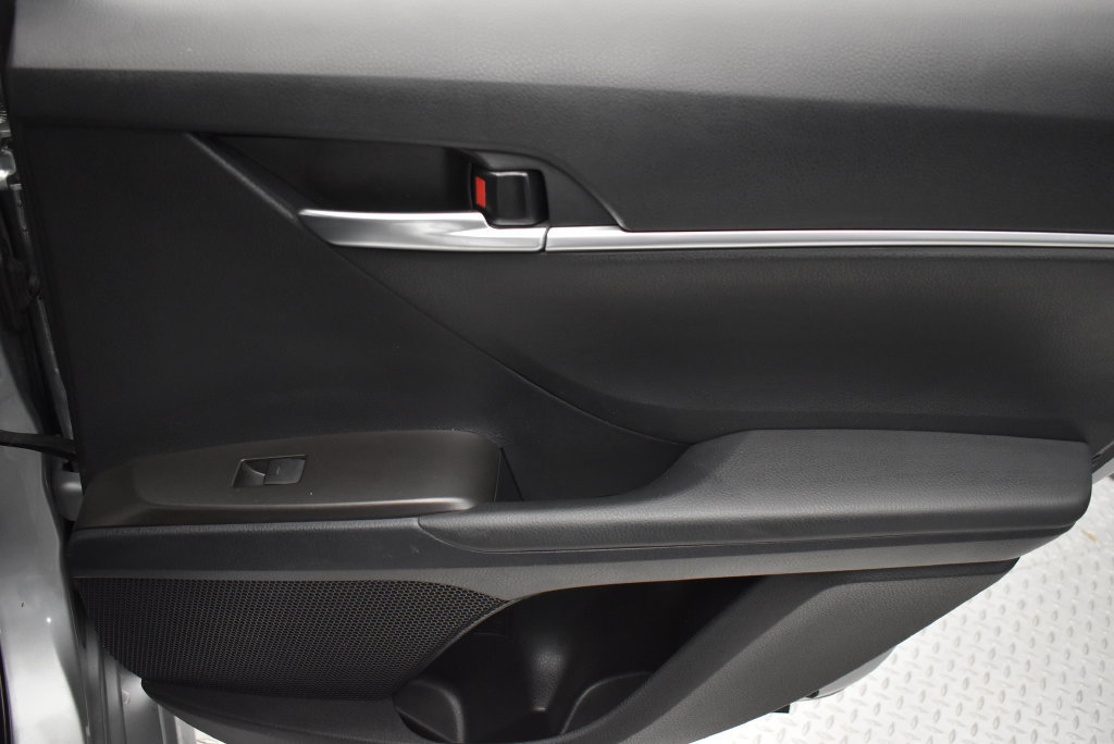 Certified 2023 Toyota Camry SE FWD image 25