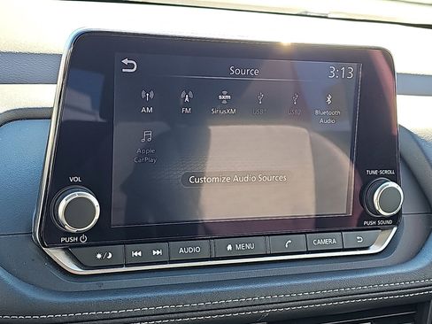 Certified 2023 Nissan Rogue SV image 25