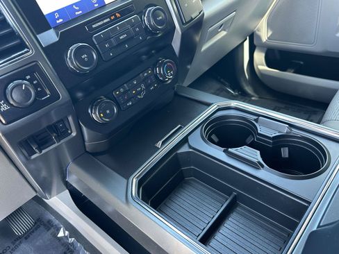 Used 2022 Ford F250 XLT w/ XLT Premium Package AWD/4WD image 13