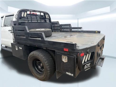 Used 2019 Chevrolet Silverado 3500 W/T w/ WT Convenience Package AWD/4WD image 7