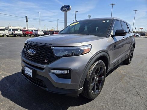 Certified 2022 Ford Explorer ST w/ Equipment Group 401A AWD/4WD image 5