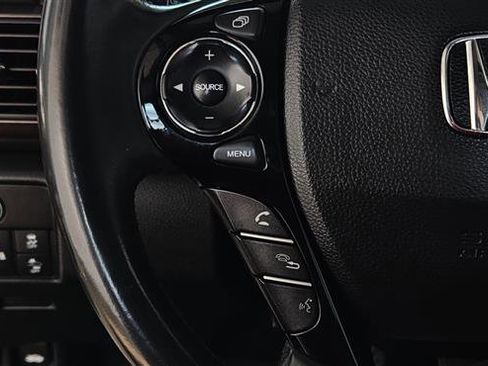 Used 2016 Honda Accord Touring image 12
