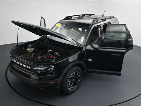 Used 2023 Ford Bronco Sport Outer Banks w/ Tech Package AWD/4WD image 40